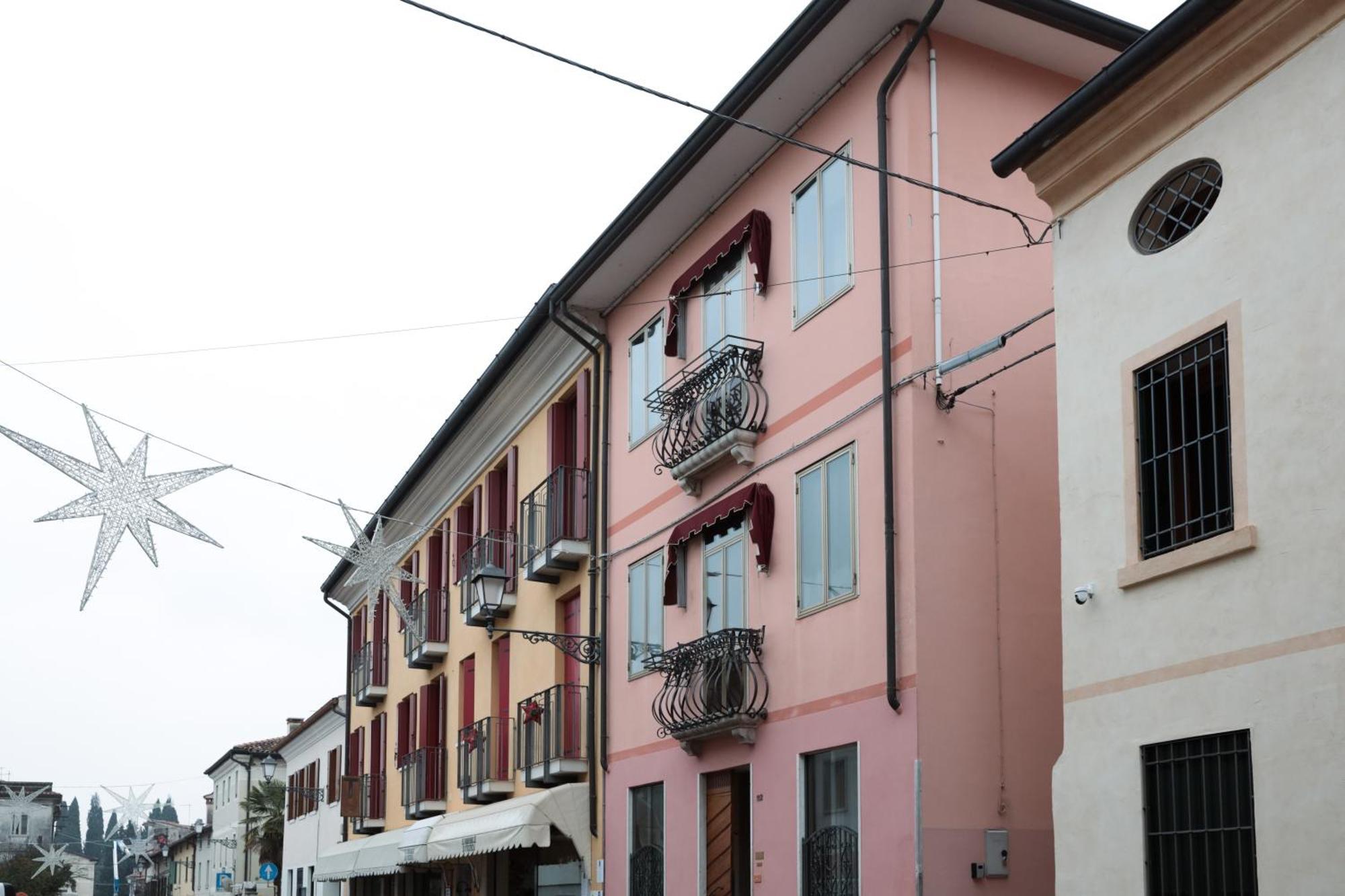 Ponte Vecchio, Elegante Appartamento A Due Passi Dal Centro Bassano del Grappa Ngoại thất bức ảnh
